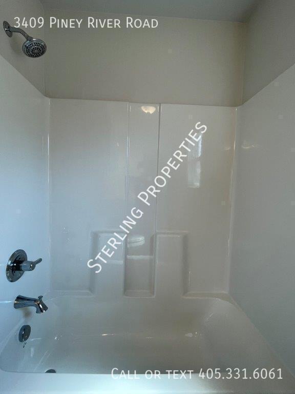 Building Photo - 3409 Piney River Dr