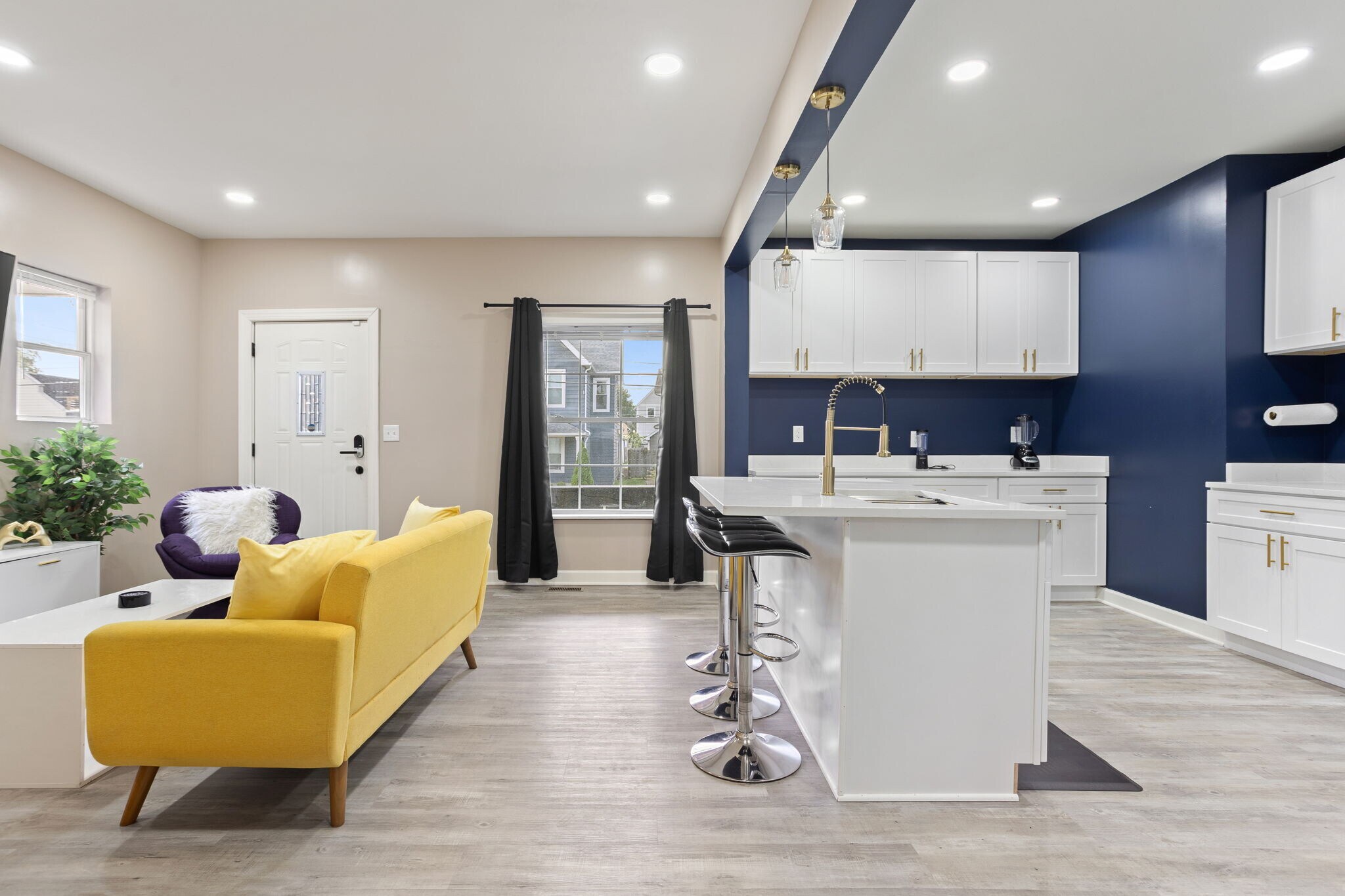 Building Photo - 1523 S East St