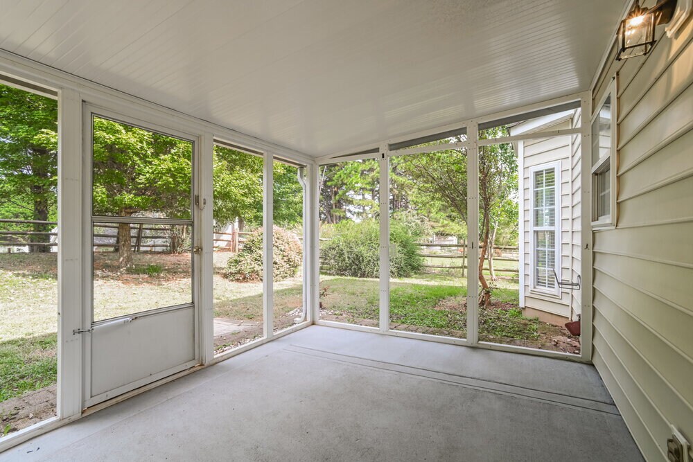 Building Photo - 12411 Cumberland Crest Dr