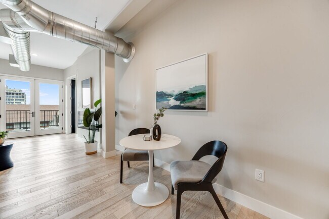 Building Photo - 3198 Blake St