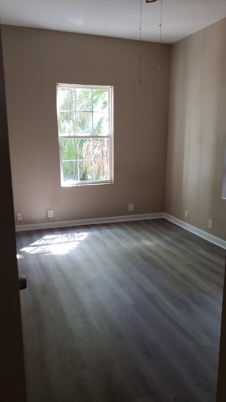 Building Photo - 1712 Reynolds St