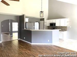 Building Photo - 2546 Woodland Village Pl