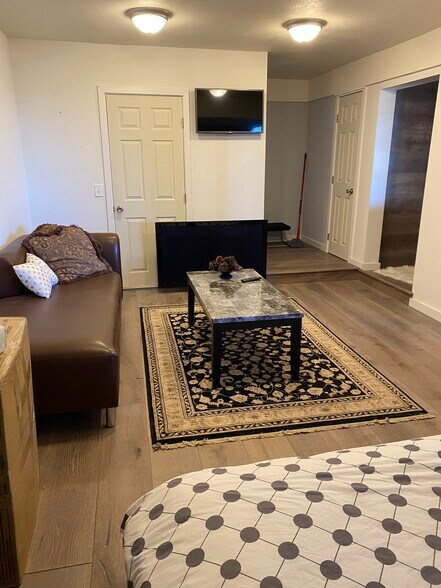 Place is currently furnished and is an option for a new tenant - 25084 Valle Dr