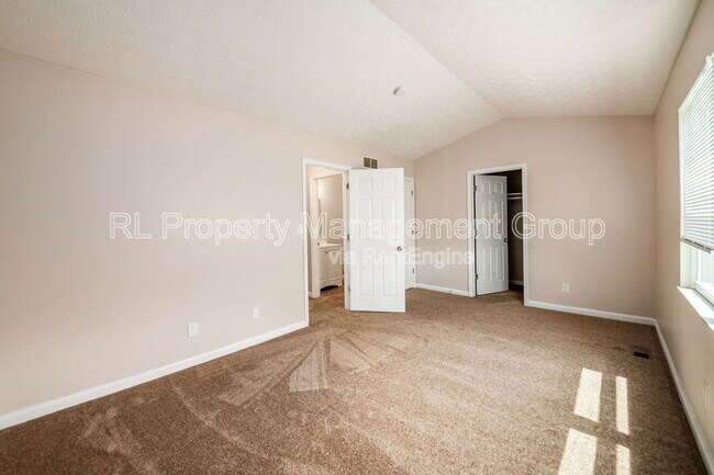 Building Photo - 7179 Feather Ct