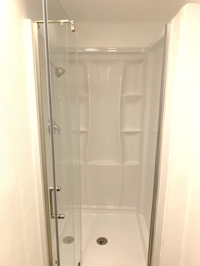 Building Photo - COZY 2BD/2BA CONDO AVAILABLE IN SAN DIEGO