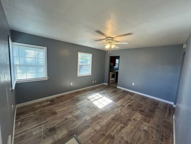 Building Photo - 3426 Cannon Ave