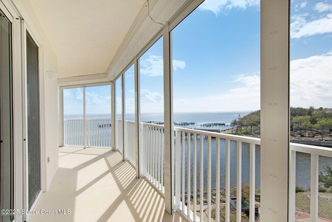 Building Photo - 7 Indian River Ave