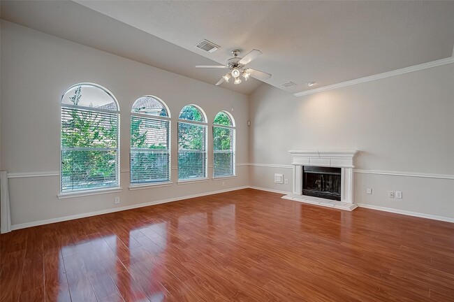 Building Photo - 2907 Little Branch Ct