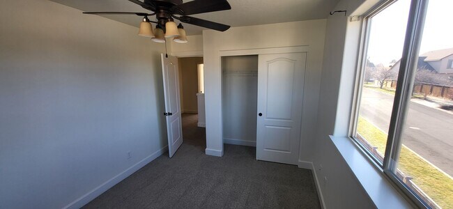 Building Photo - 21187 SE Kayla Ct
