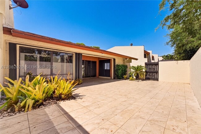 Building Photo - 10583 SW 77th Terrace