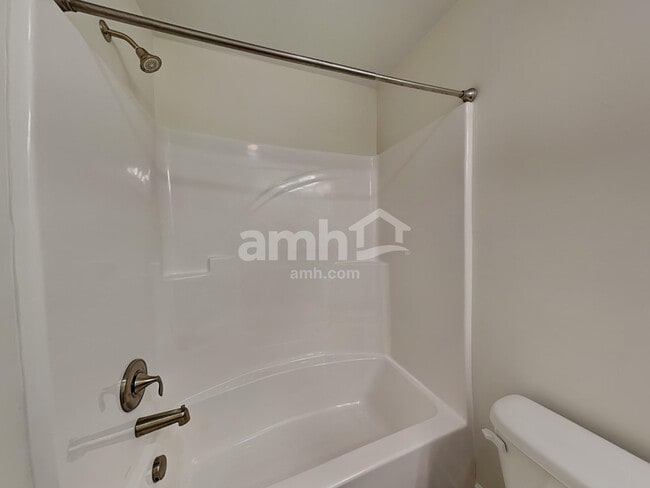 Building Photo - 5448 Lake Water Ct