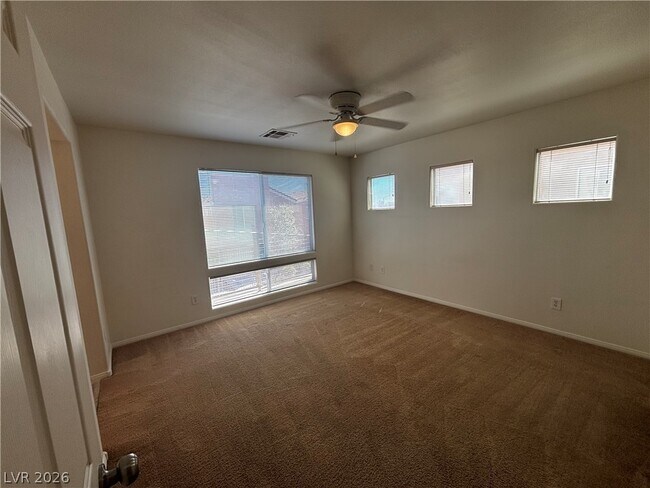 Building Photo - 9469 Oro Bullion St
