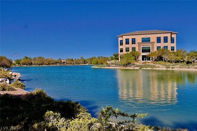 Building Photo - 12047 Oakland Hills Dr