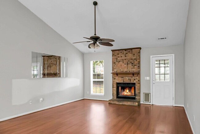 Building Photo - 117 St Awdry St