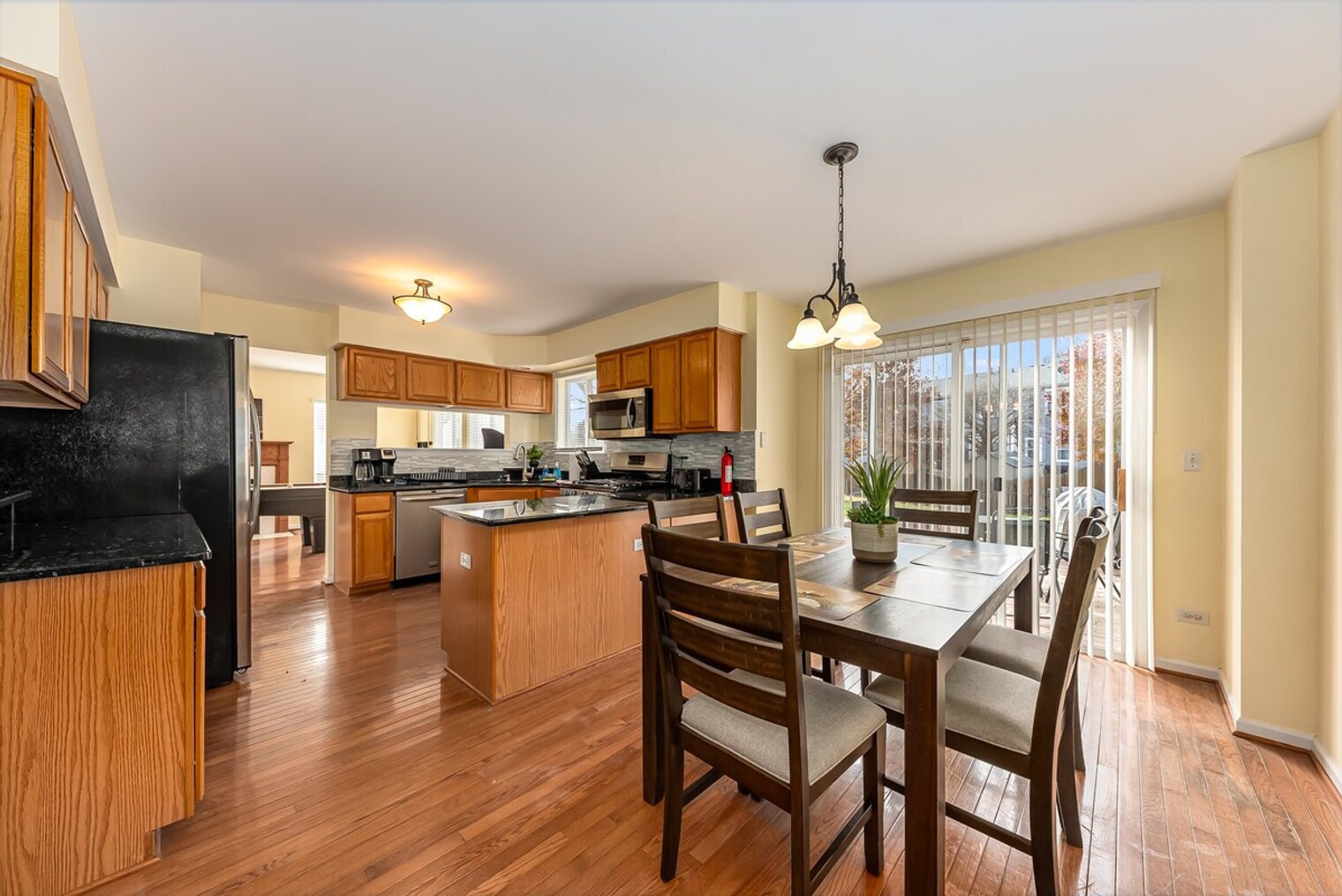 Building Photo - 2484 Warm Springs Ln