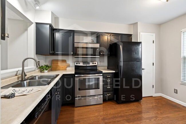 Building Photo - 1069 Crisfield Dr