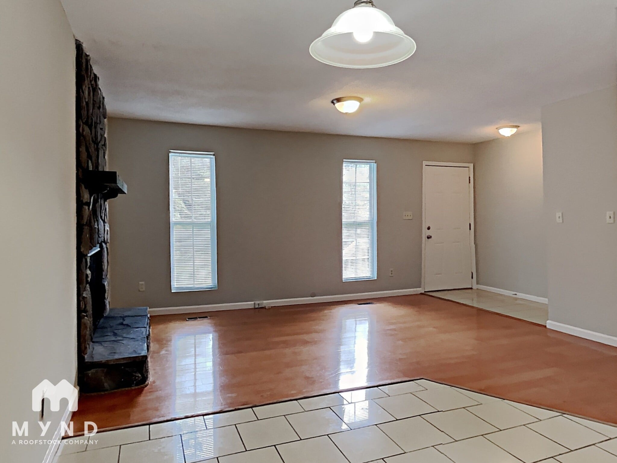 Building Photo - 612 15th Ct NW