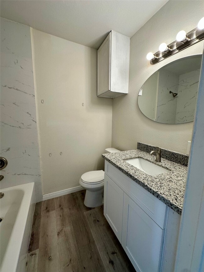 Building Photo - 5024 Jefferson St