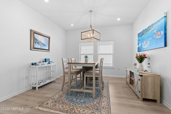 Building Photo - 64 Silver Heron Wy