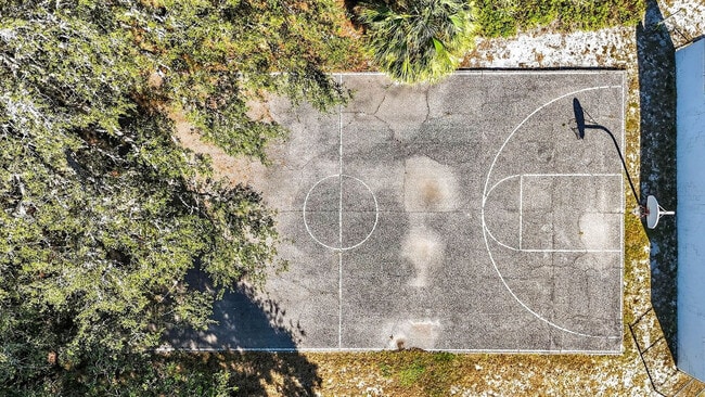 Building Photo - 1826 Beachway Ln