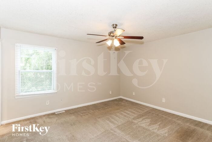 Building Photo - 1231 Springhill Rd