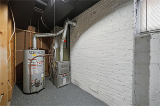 Building Photo - 3115 F St