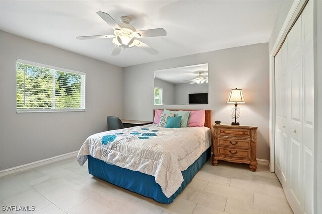 Building Photo - 5891 Golden Oaks Ln