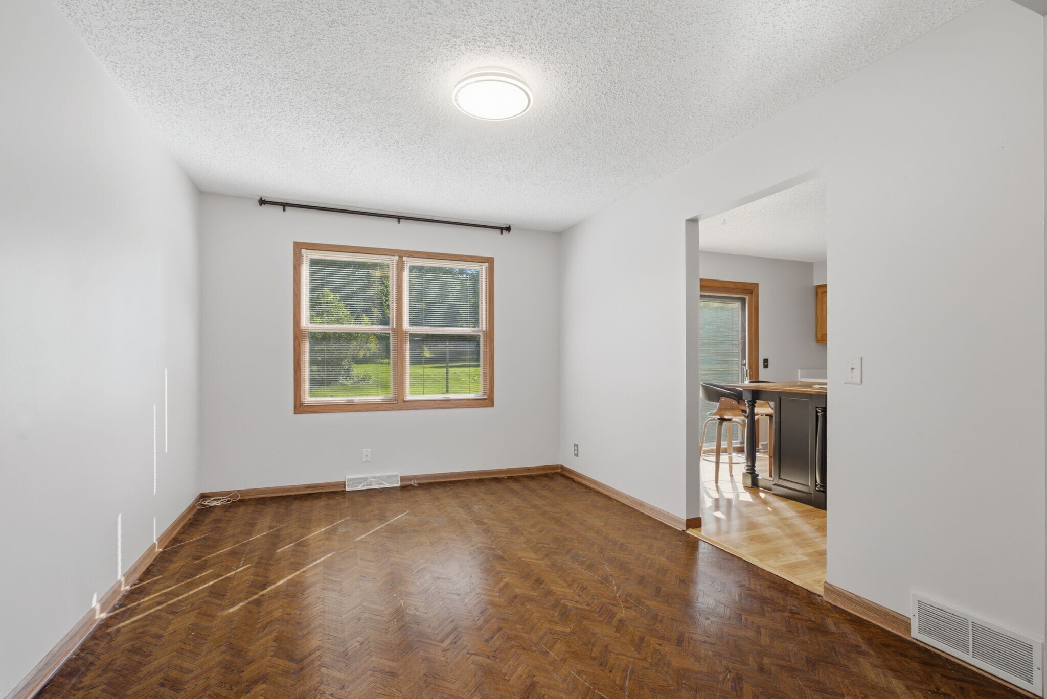 Building Photo - 4813 Surrey Ct