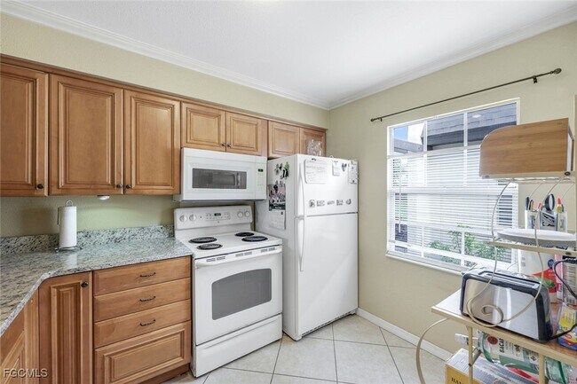 Building Photo - 6300 South Pointe Blvd