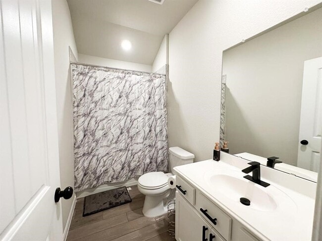 Building Photo - 2115 Boreas Ln