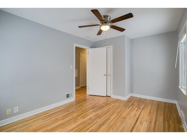 Building Photo - 3964 Xenwood Ave S