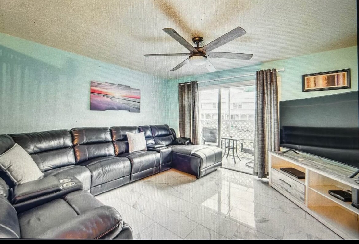 Building Photo - 1284 Cypress Cove Ct
