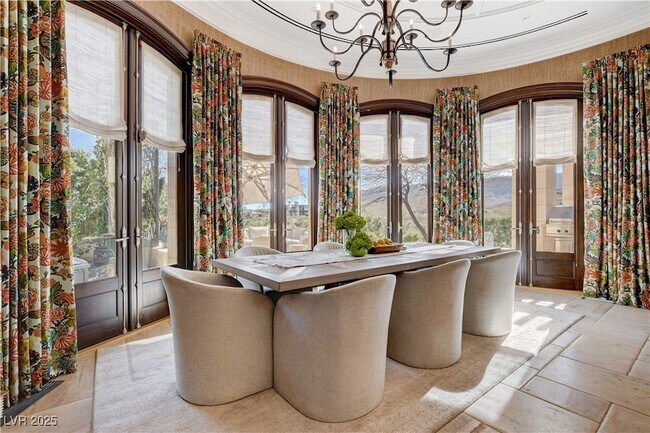 Building Photo - 11 Sable Ridge Ct