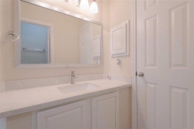 Building Photo - 2613 Corabella Pl