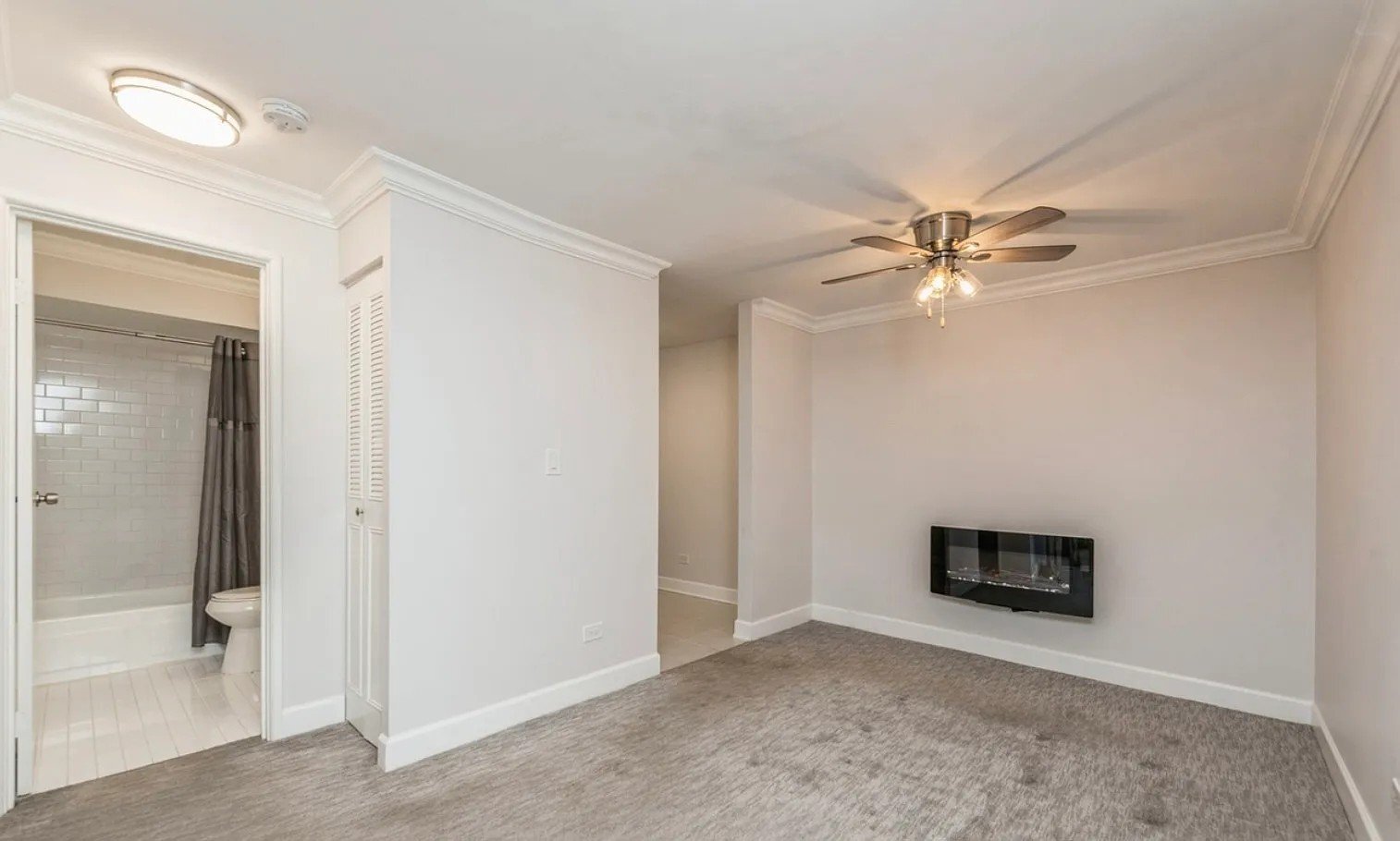 Building Photo - 1459 N Winslowe Dr