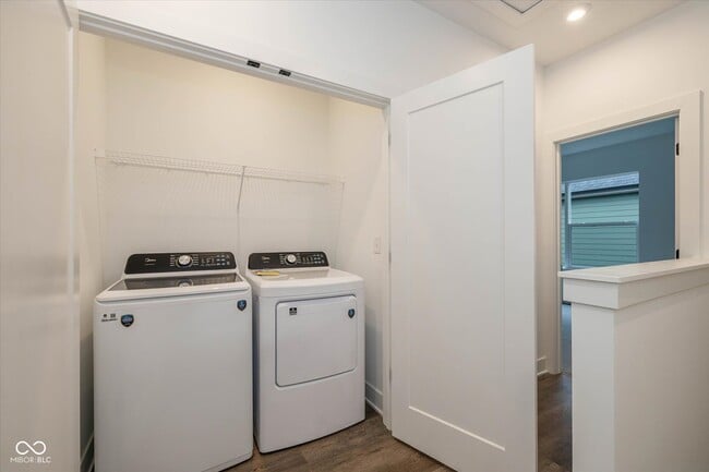 Building Photo - 2145 Coretta Wy