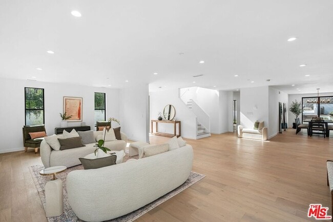 Building Photo - 4545 Balboa Ave