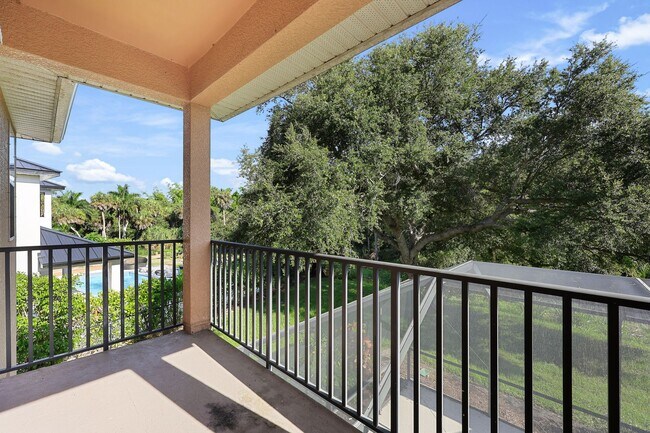 Building Photo - 9250 Estero River Cir