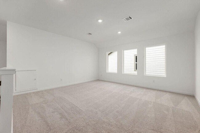 Building Photo - 6411 Symphony Wave Dr