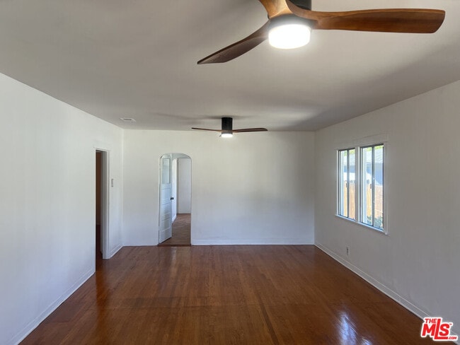 Building Photo - 4316 Perlita Ave