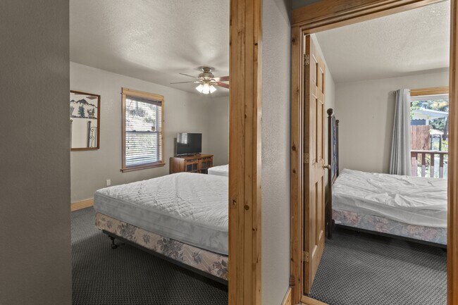 Building Photo - 307 Heath Dr