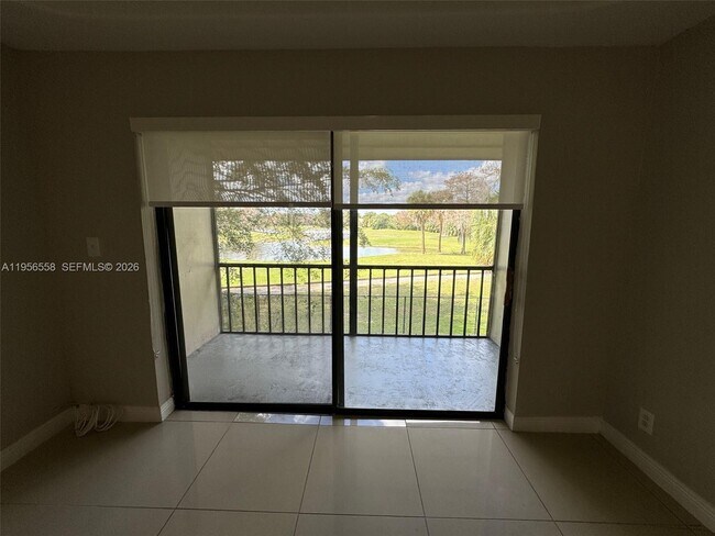 Building Photo - 8060 Fairview Dr