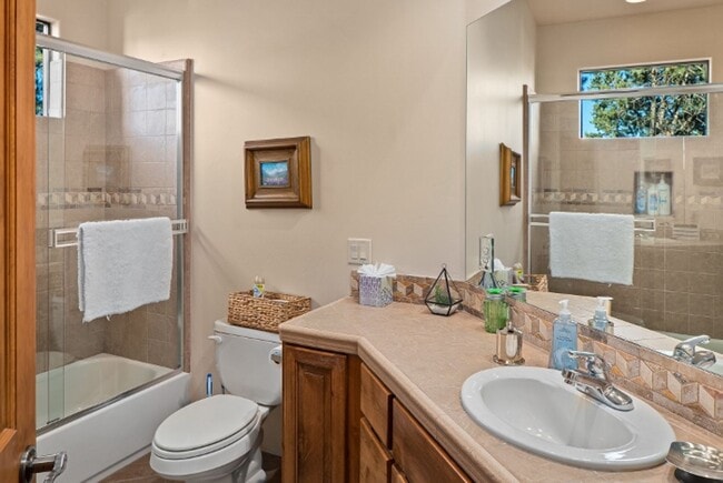 Building Photo - HOUSE - VILLAGE OF OAK CREEK - LAS PIEDRAS