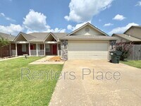 Building Photo - 3605 W Beech