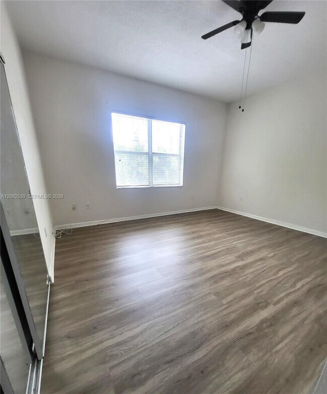 Building Photo - 1650 Presidential Way