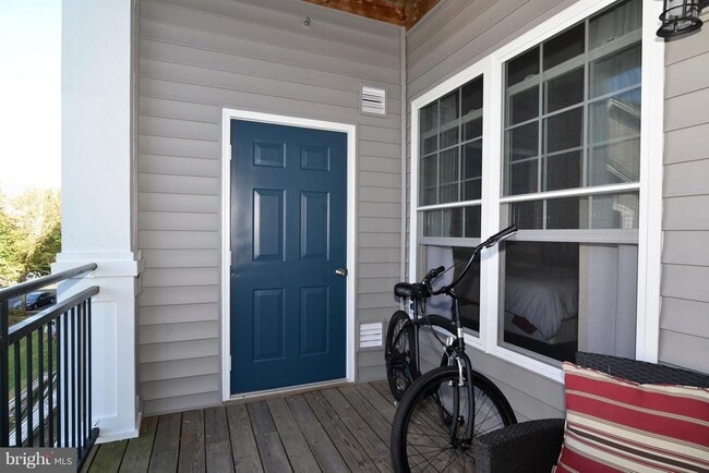 Building Photo - 46620 Drysdale Terrace