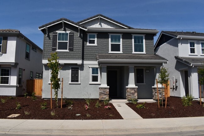 Primary Photo - Resident Benefit Package Property