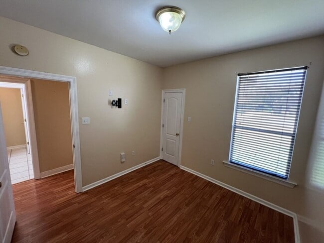 Building Photo - Corner-Lot Comfort in Zachary! — Spacious 3BR Home in Ravenwood Subdivision