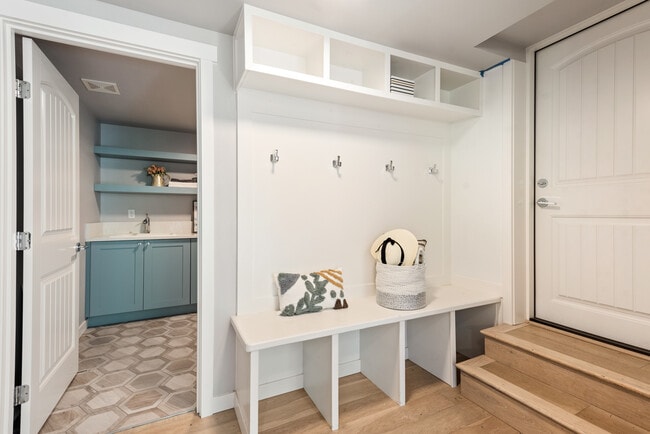 Building Photo - 6119 114th Ave NE