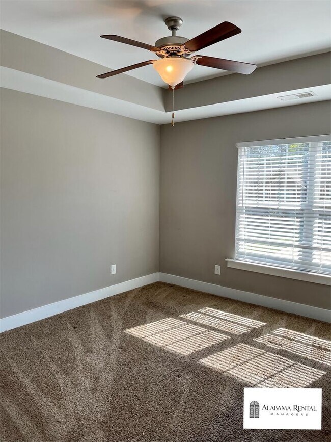 Building Photo - Townhome for rent in Chelsea!  Available to View Now!!!  DEPOSIT PENDING!!!